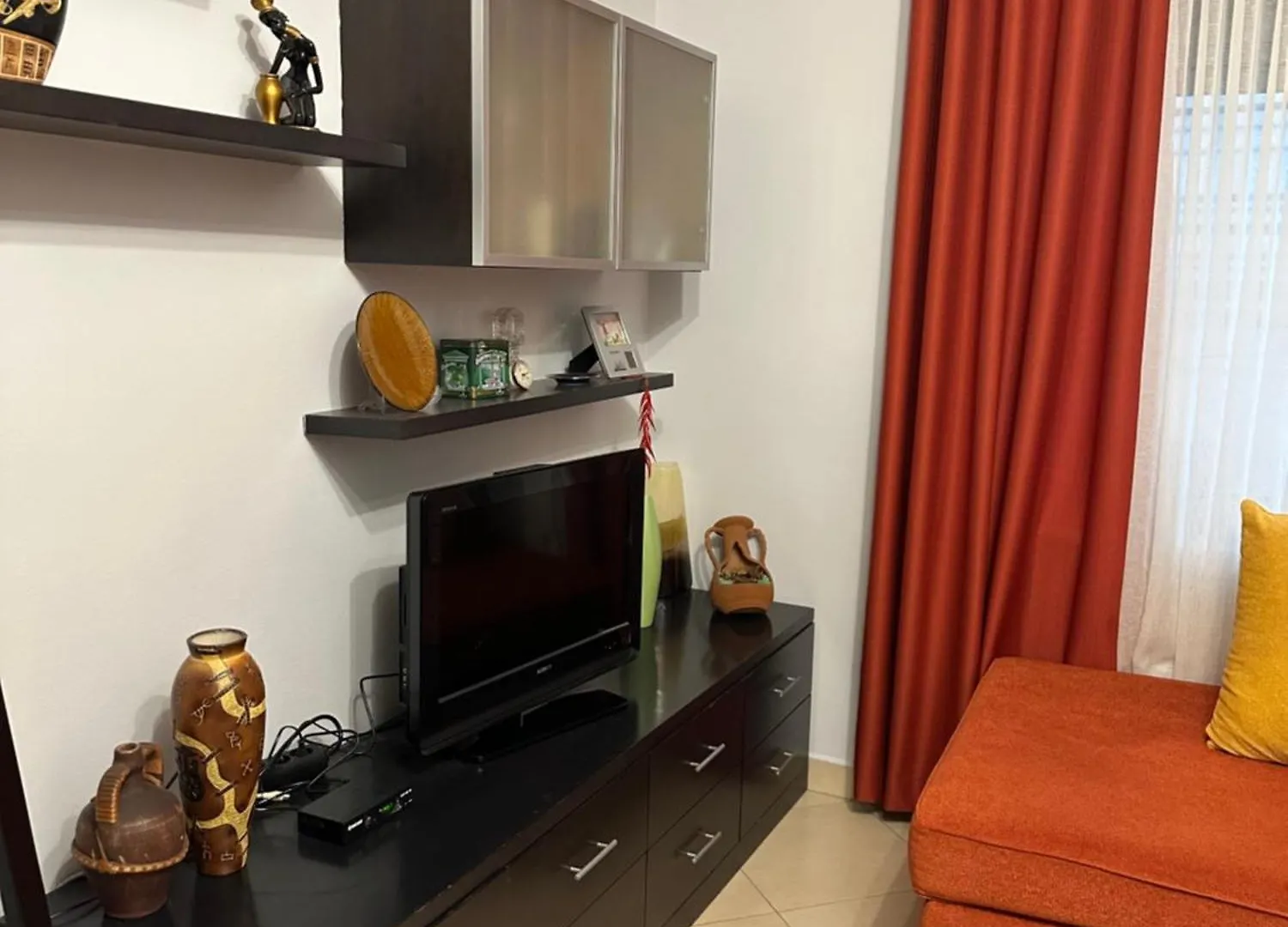 Central Apartments Tiran